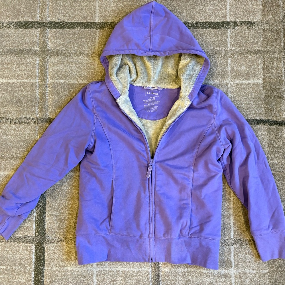 L.L.Bean Girls Purple Faux Fur Hoodie Zip-Up L14-16 Very Warm Sherpa Lined